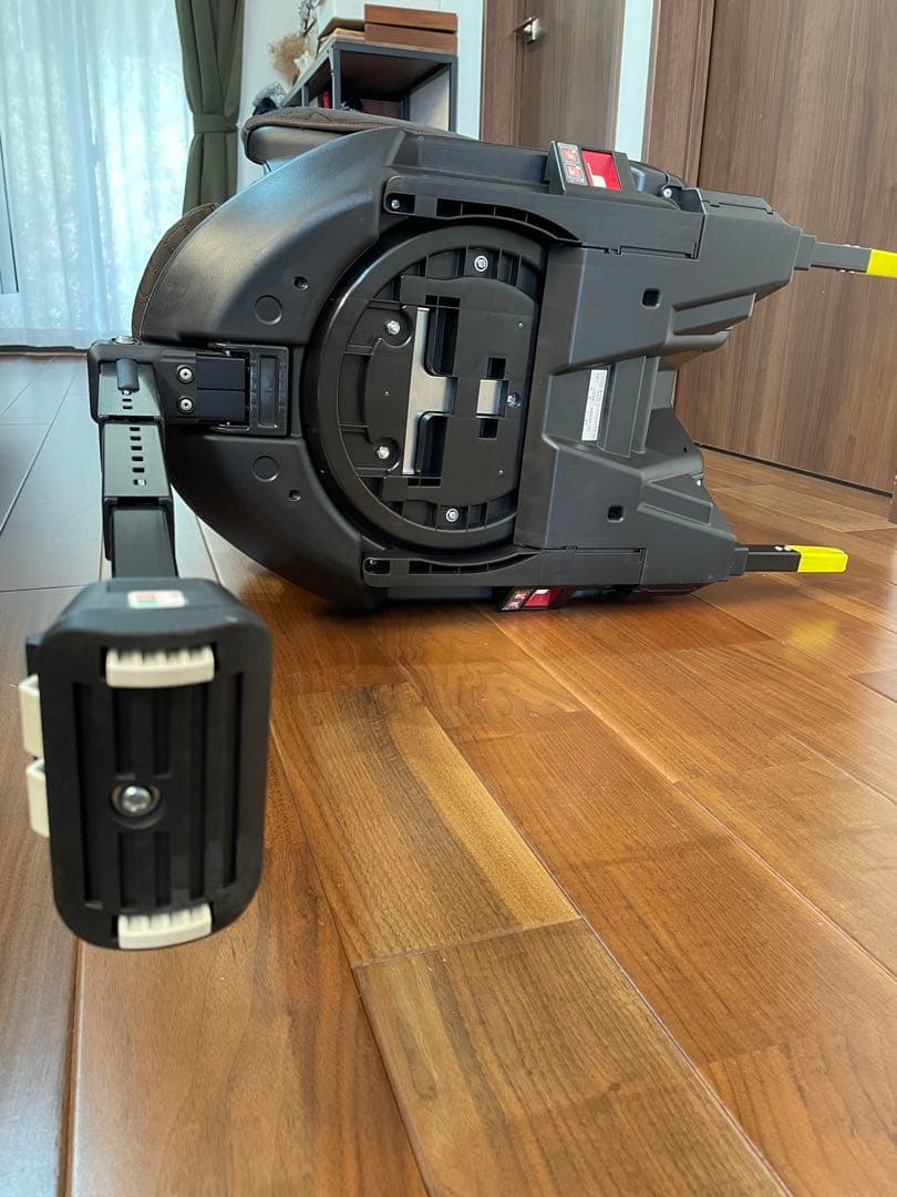 Aprica フラディアグロウ　ISOFIX DX インテリジェンスブラウン