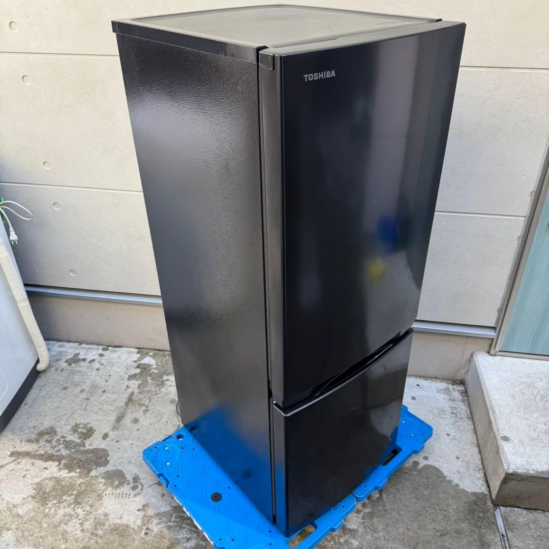 226⭐️2024年製美品★東芝　冷蔵庫　ブラック　黒　自動霜取り　一人暮らし