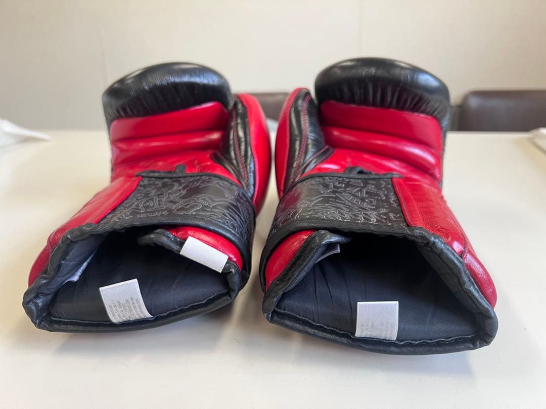 CLETO REYES レイジェス　ボクシンググローブ 赤黒　14オンス