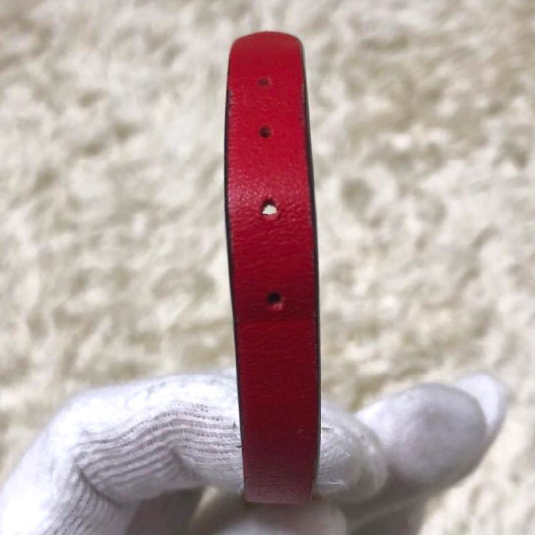 未使用級✨ヴァレンティノ　Vロゴ レザーバングル　ブレスレット レッド