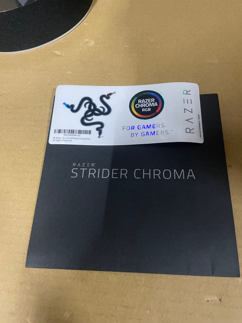 Razer Strider Chroma ゲーミングマウスパッド Black