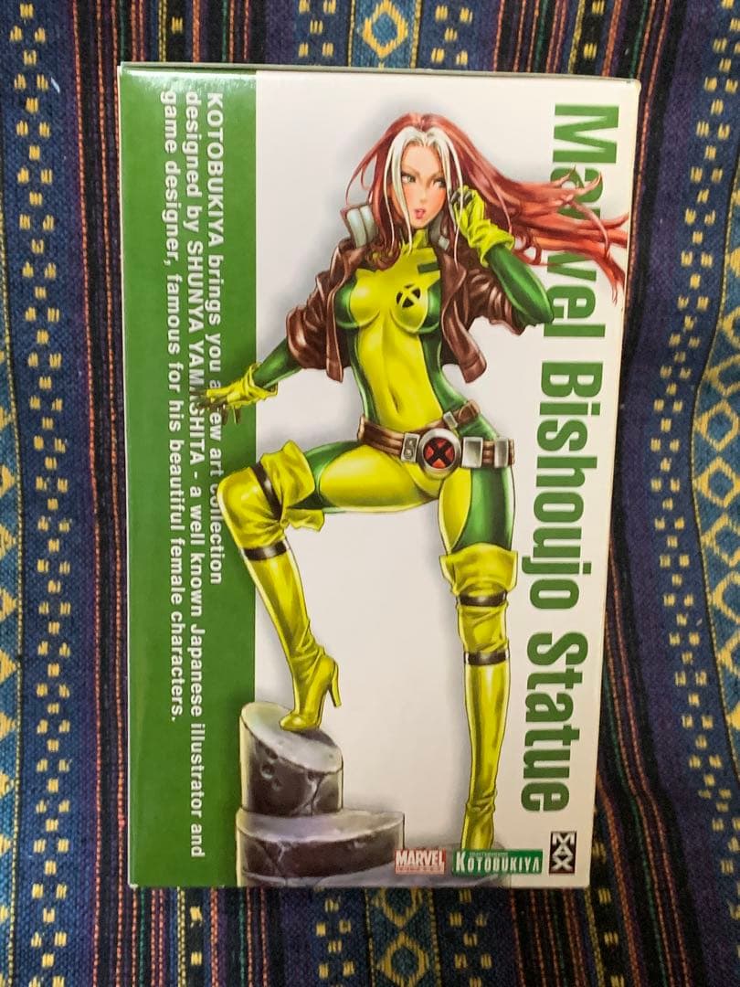 新品未開封 コトブキヤ MARVEL 美少女 ローグ 山下しゅんや 箱難あり