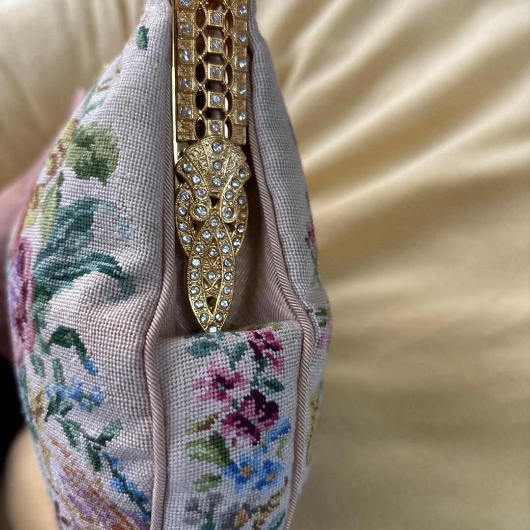 プチポワン　久家道子　刺繍バッグ　パーティバッグ