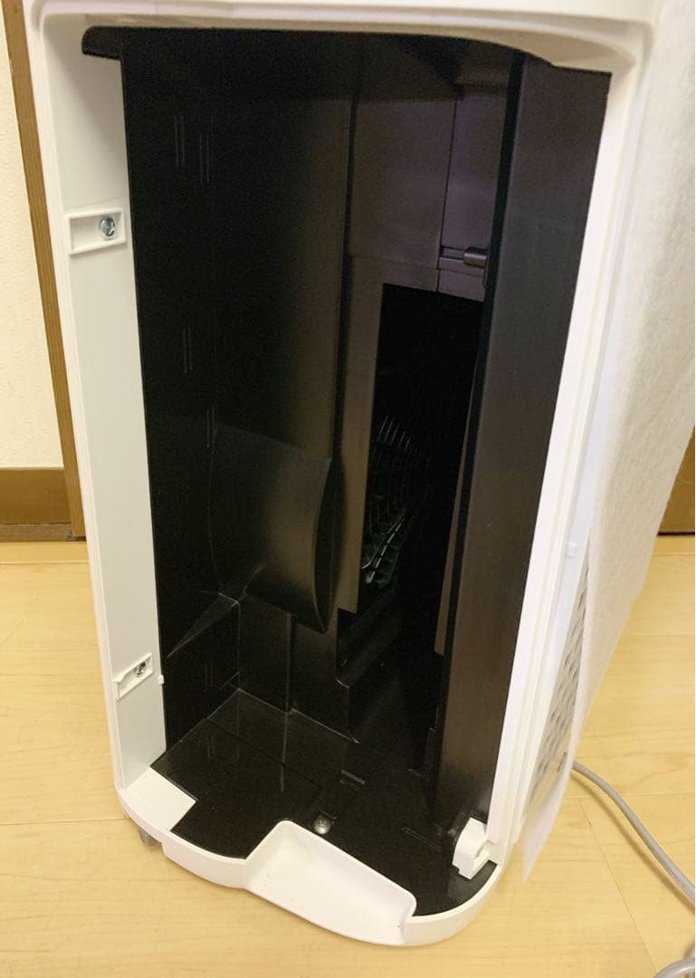 Min Thant様　シャープ　加湿空気清浄機 プラズマクラスターKI-PS50