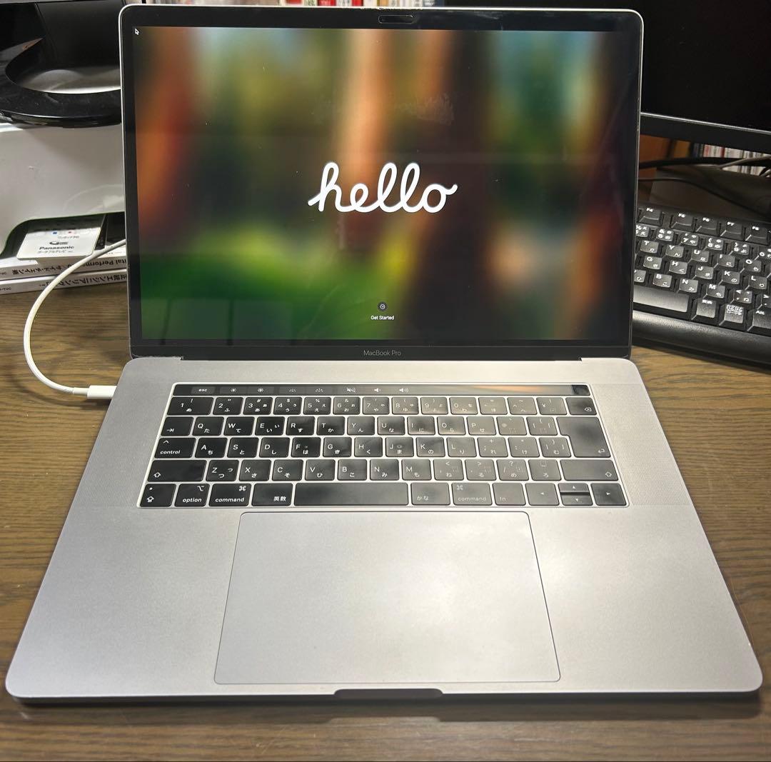 【充放電回数2回！】Apple MacBook Pro 2019 15インチ