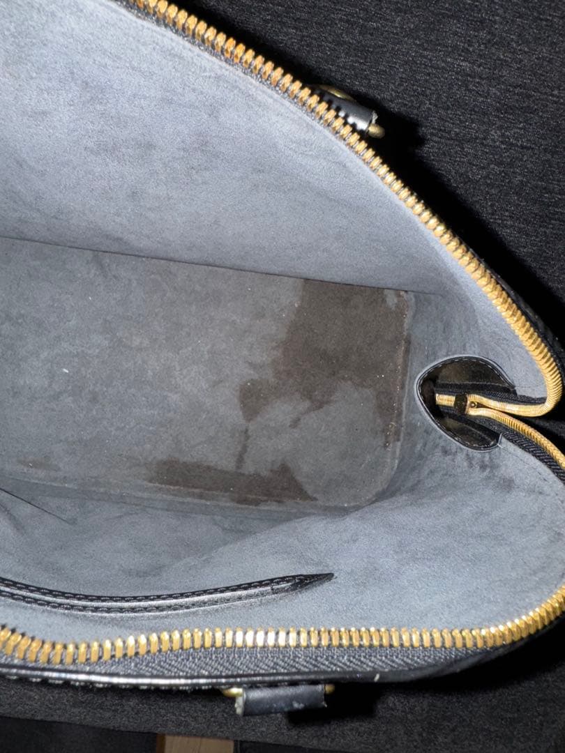 ルイヴィトン エピ アルマBB ハンドバッグ ブラック