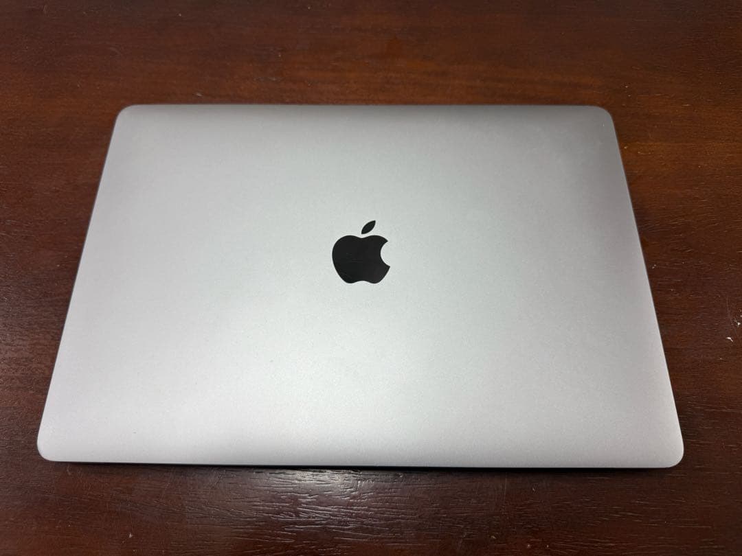 13インチMacBookAir メモリ16GB ストレージ1TB Core i7