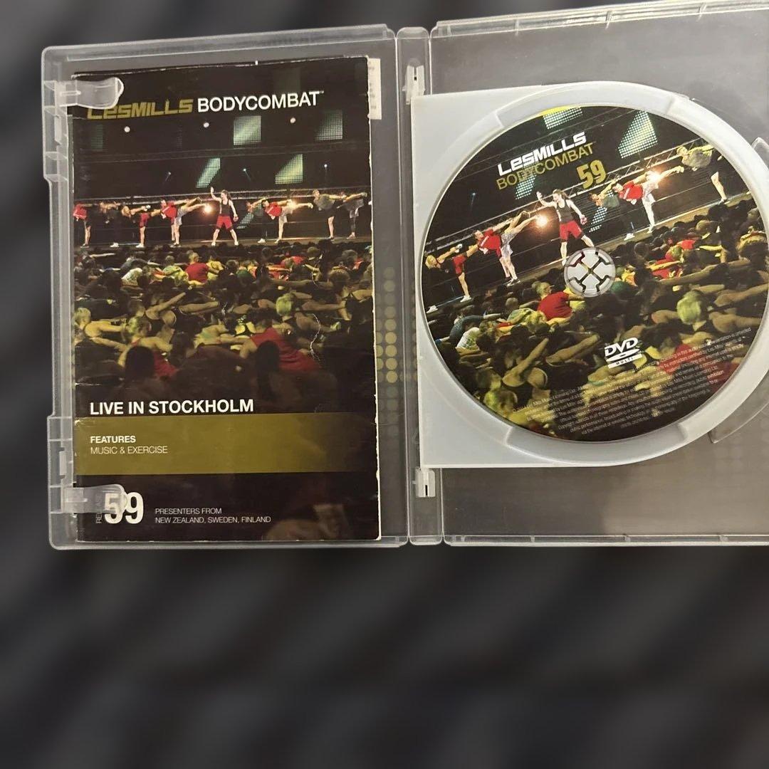 take レズミルズ　ボディコンバット　58.59