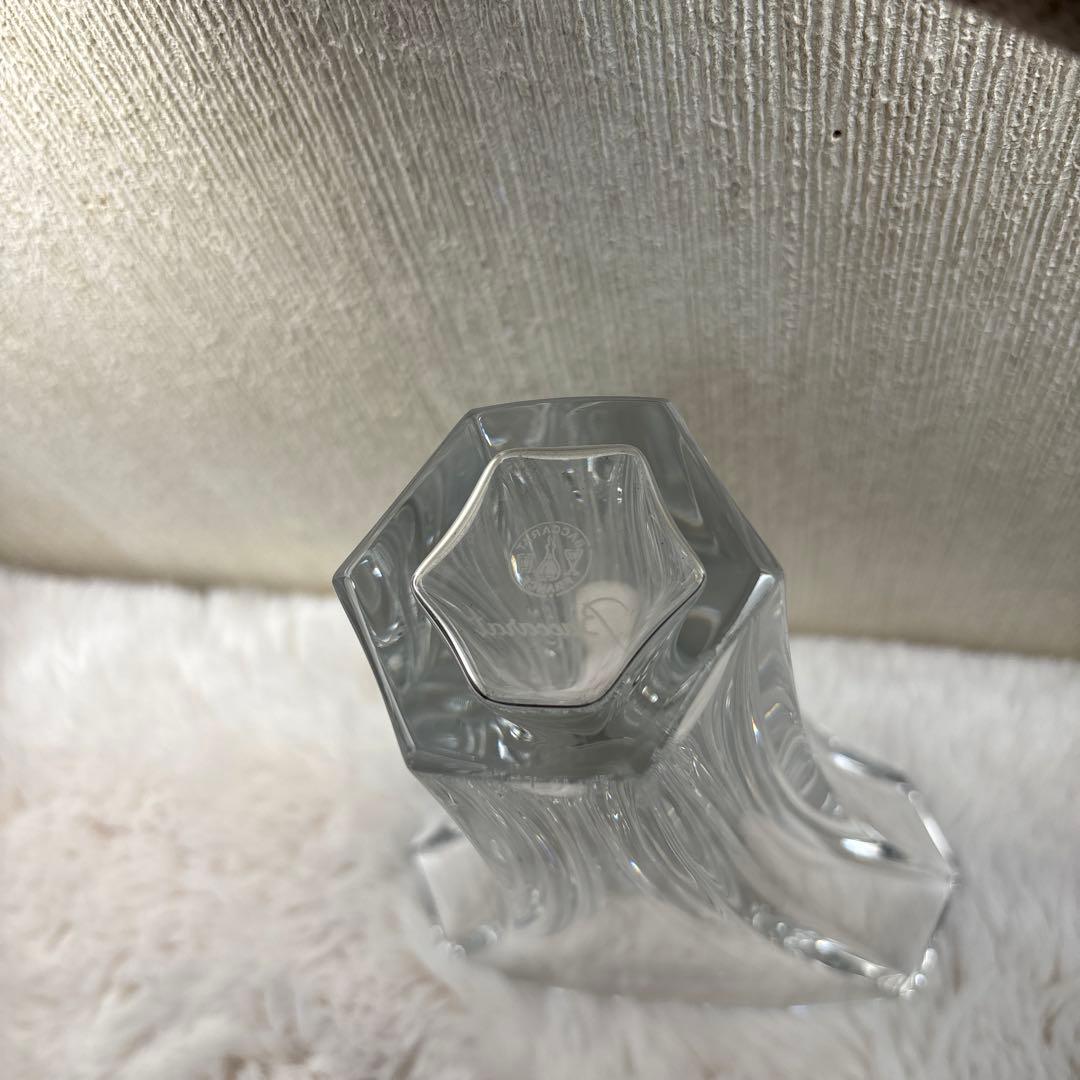 ※値引き中※【未使用】Baccarat クリスタル花瓶 赤 ギンコS バカラ