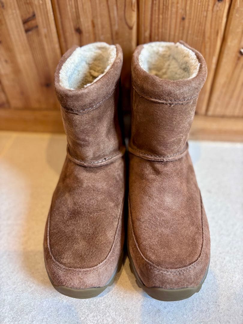 Merrell ブラウン スエード ショートブーツ