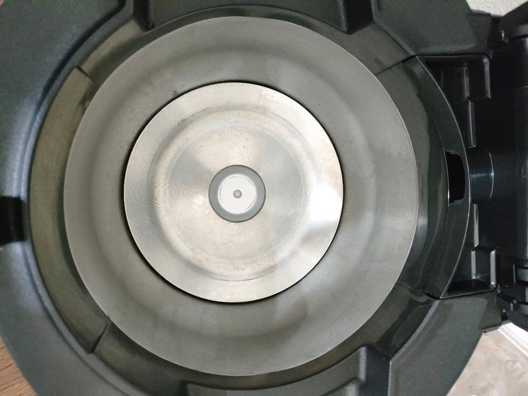 SHARP 水なし自動調理鍋 HEALSIO ホットクック KN-HW16F