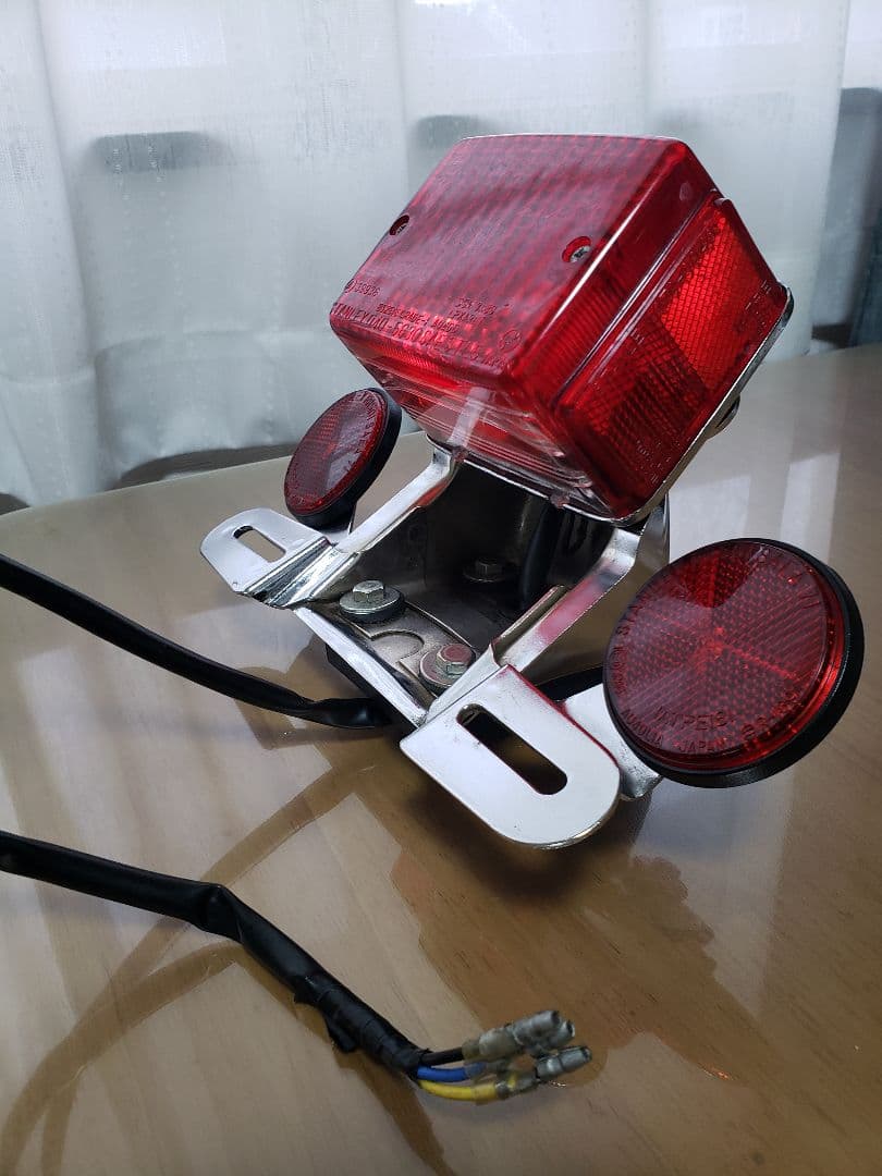 SR.テールランプ.ナンバーブラケットセット初期型純正中古