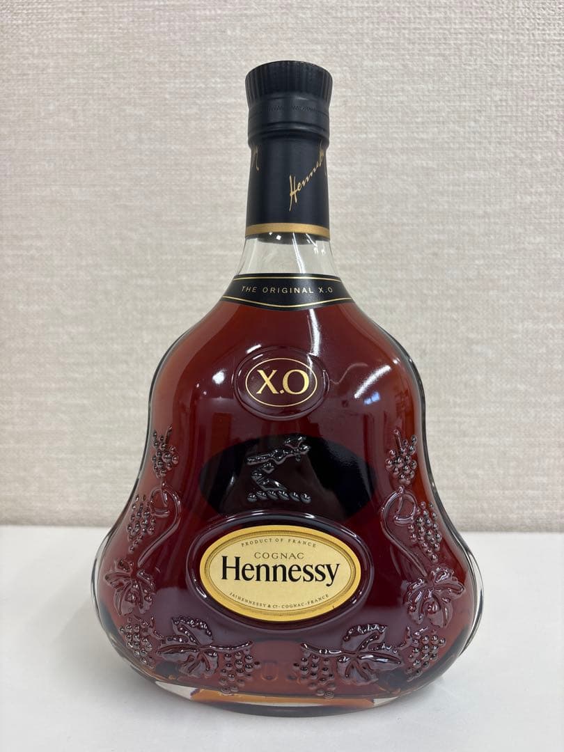 ヘネシー XO 700ml 1本 新品 未開栓 黒キャップ