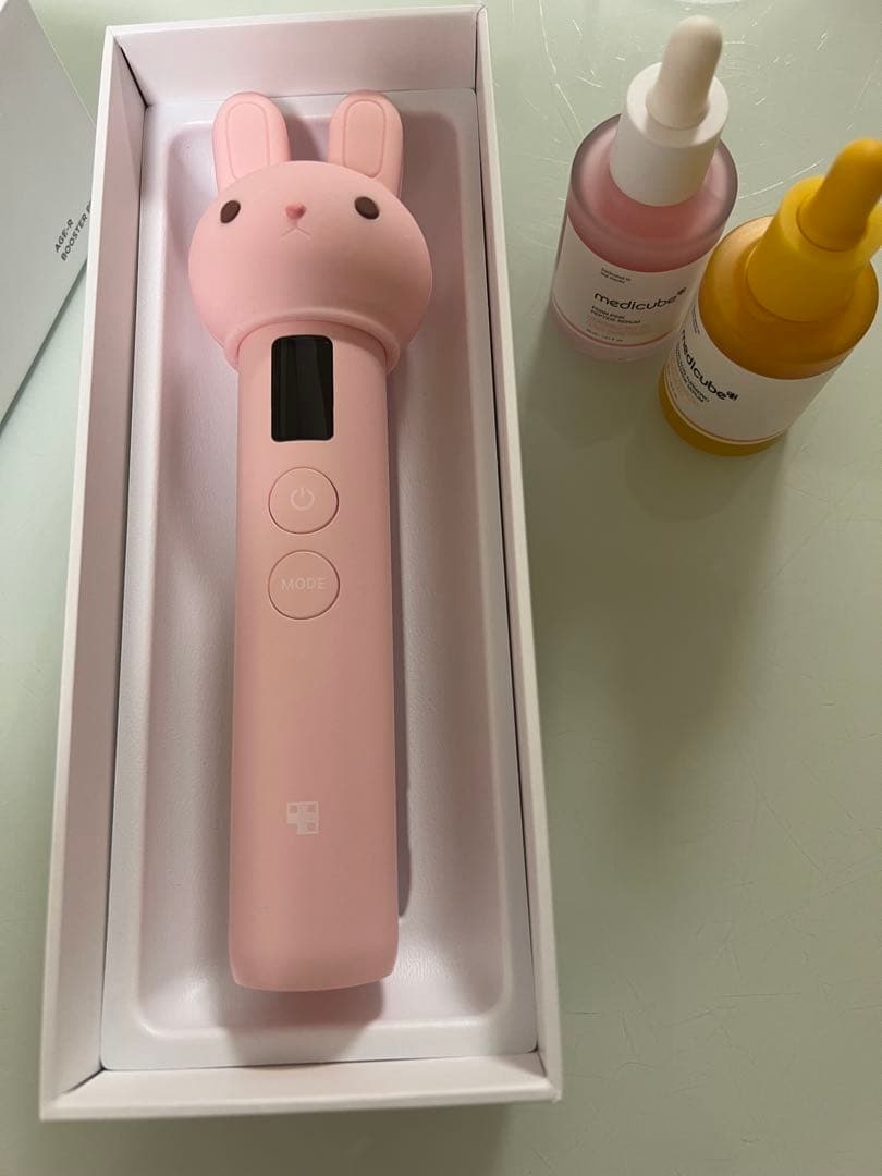 ウサギデザイン 美顔器 ピンク