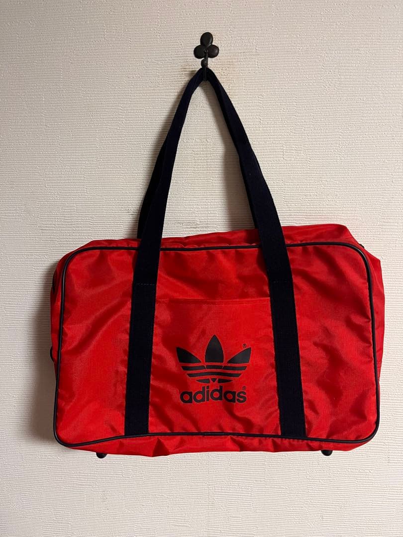 アディダス　スクールバッグ　肩掛けOK