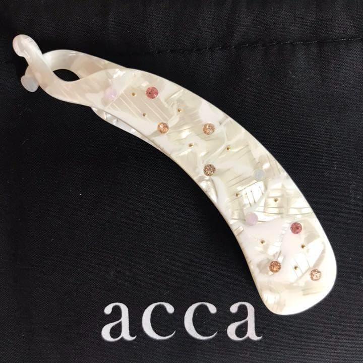 【ほぼ新品】acca シェルクリップ