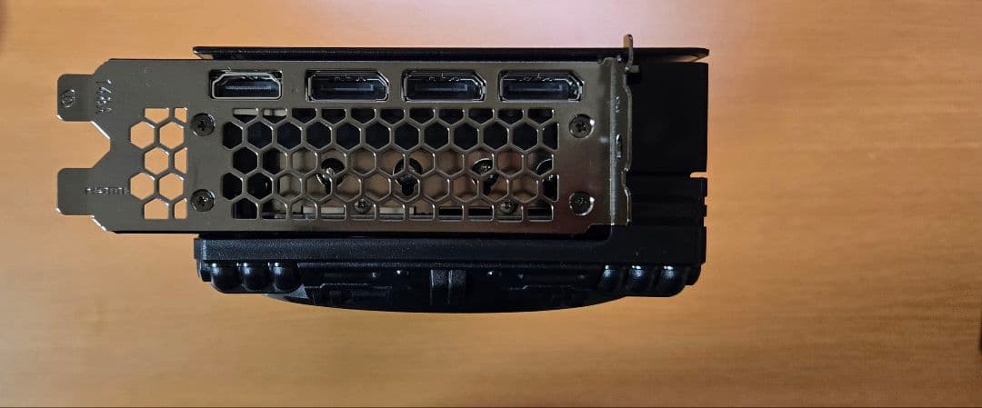 ち*は様 palit rtx5070 gamingpro