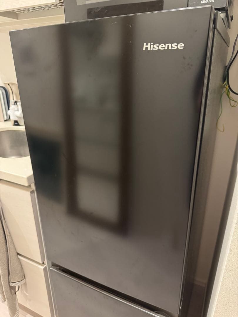 Hisense 冷蔵庫 黒 3棚 引き出し式冷凍庫