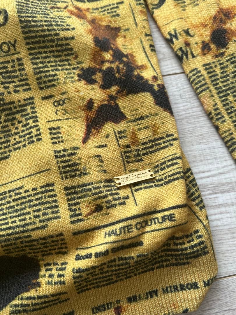 新品タグ付　ジョンガリアーノ ニュースペーパー柄 アンサンブル カーディガン