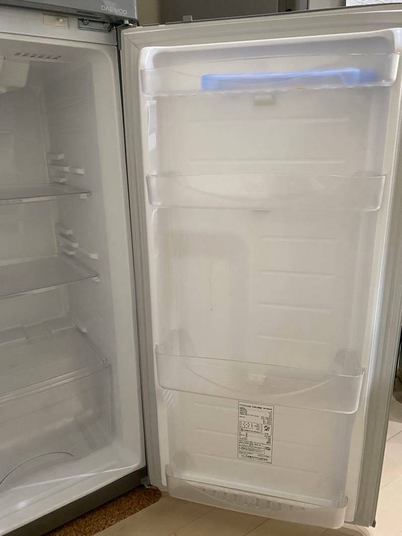 227L冷蔵庫　1〜3人向け【大宇 DR-B23AS】床板保護パネル付き