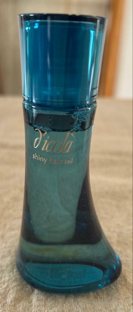 ディシラ シャイニー ヘアオイル