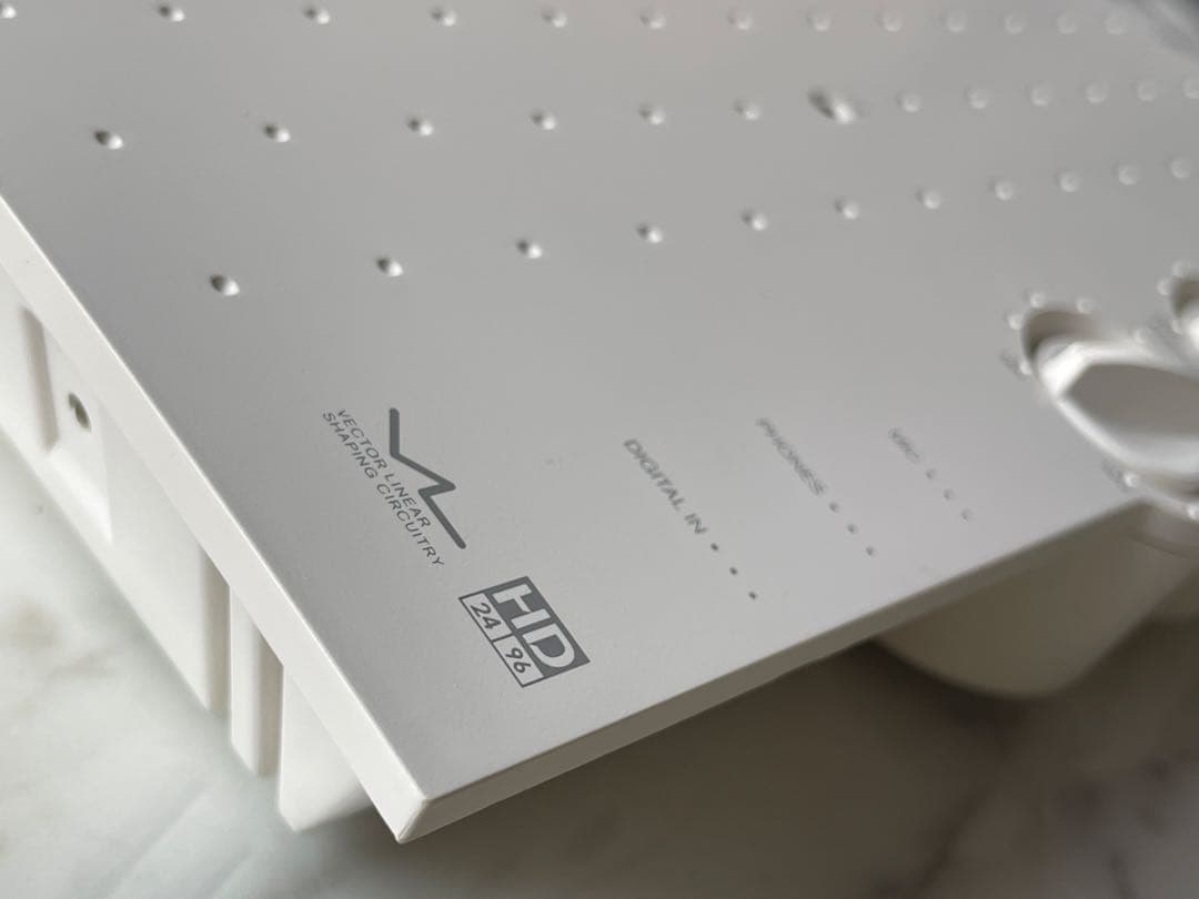 【中古】ONKYO SE-U55SX デジタルオーディオプロセッサー