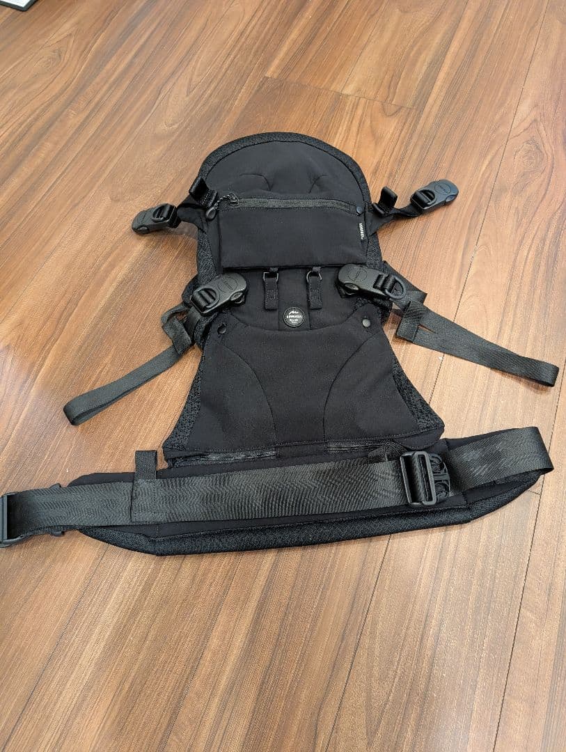 AIRBUGGY BABY CARRIER BASIC PLUS 箱付き