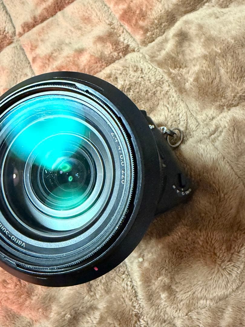 SONY RX10 IV ZEISSレンズ搭載