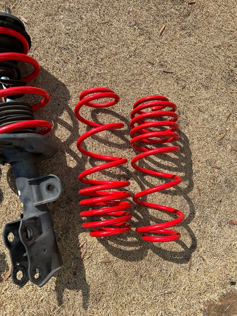 30プリウス　ダウンサス　‼️送込み‼️ほぼ新品