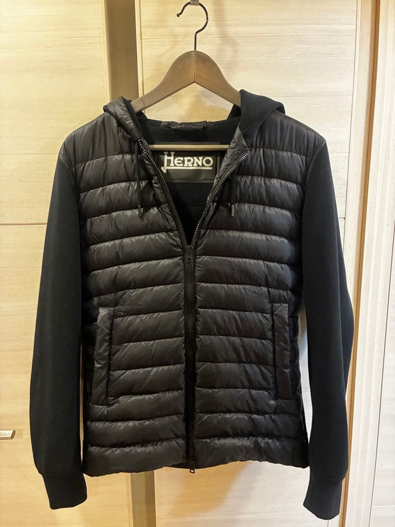 ★美品/HERNOヘルノハイブリッドダウンパーカー/黒ブラック/サイズ46M程度