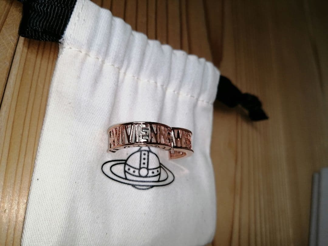 ヴィヴィアンウエストウッド　ピアス　ピンクゴールド　片耳