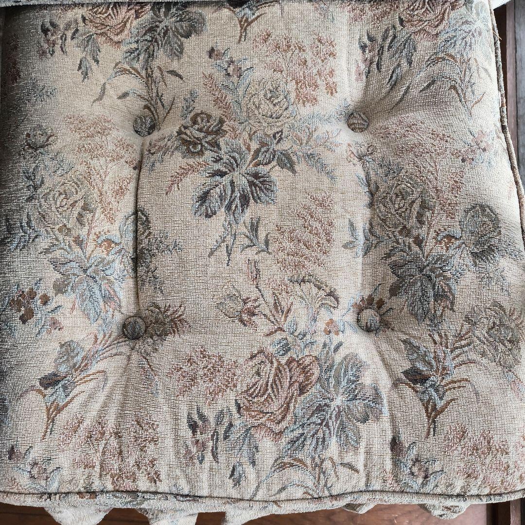 2脚 飛騨産業 クラシック 花柄 アームチェア 1人掛け 無垢材