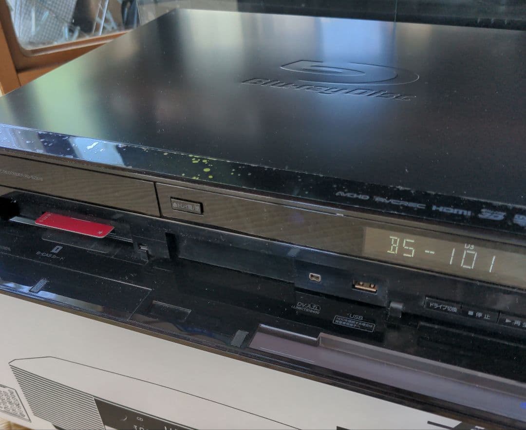 最高峰！１ＴＢ！即使用可！状態良！東芝ブルーレイレコーダー○RD-BZ810