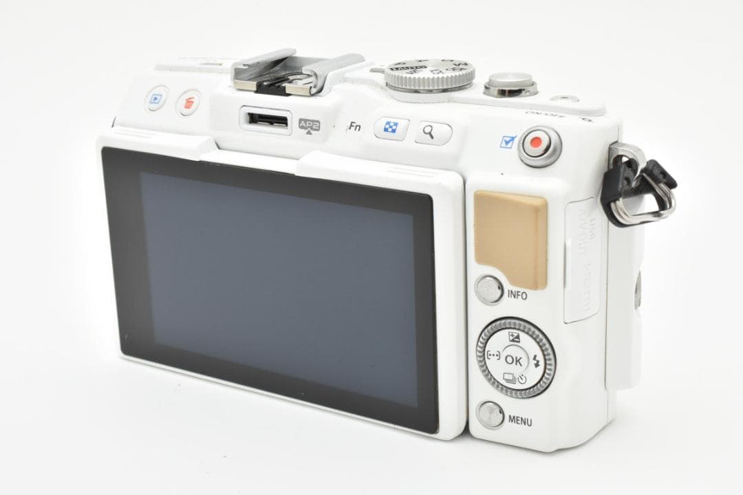 OLYMPUS E-PL5 ボディ オリンパス ミラーレス一眼 ホワイト