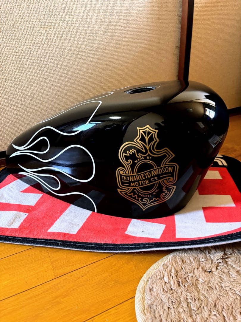 サイモン SIMON ハーレーダビッドソン タンク カバー ブラックフレイム