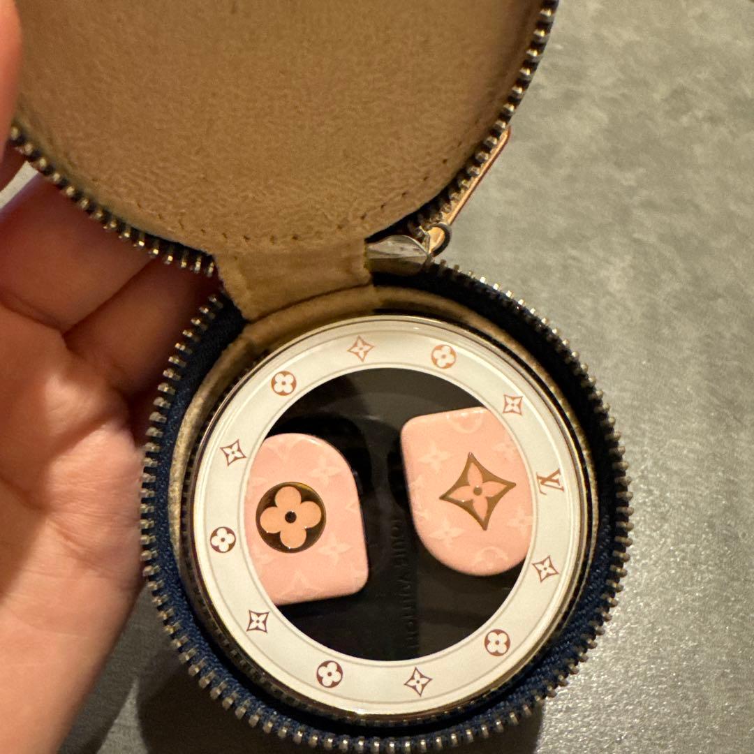 Louis Vuitton ワイヤレスイヤホン ピンク