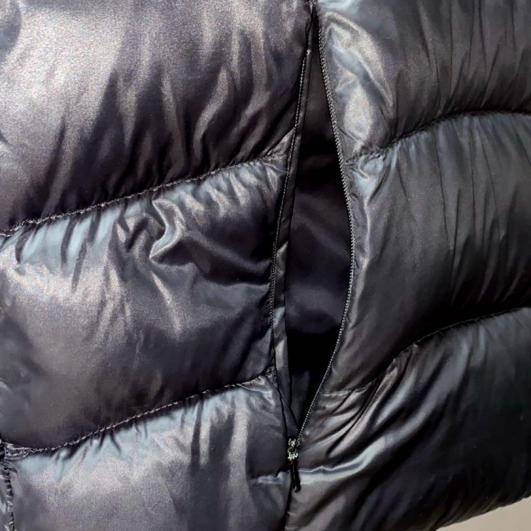 エンポリオ アルマーニ EA7 ダウンベスト メンズ 黒白 Mサイズ