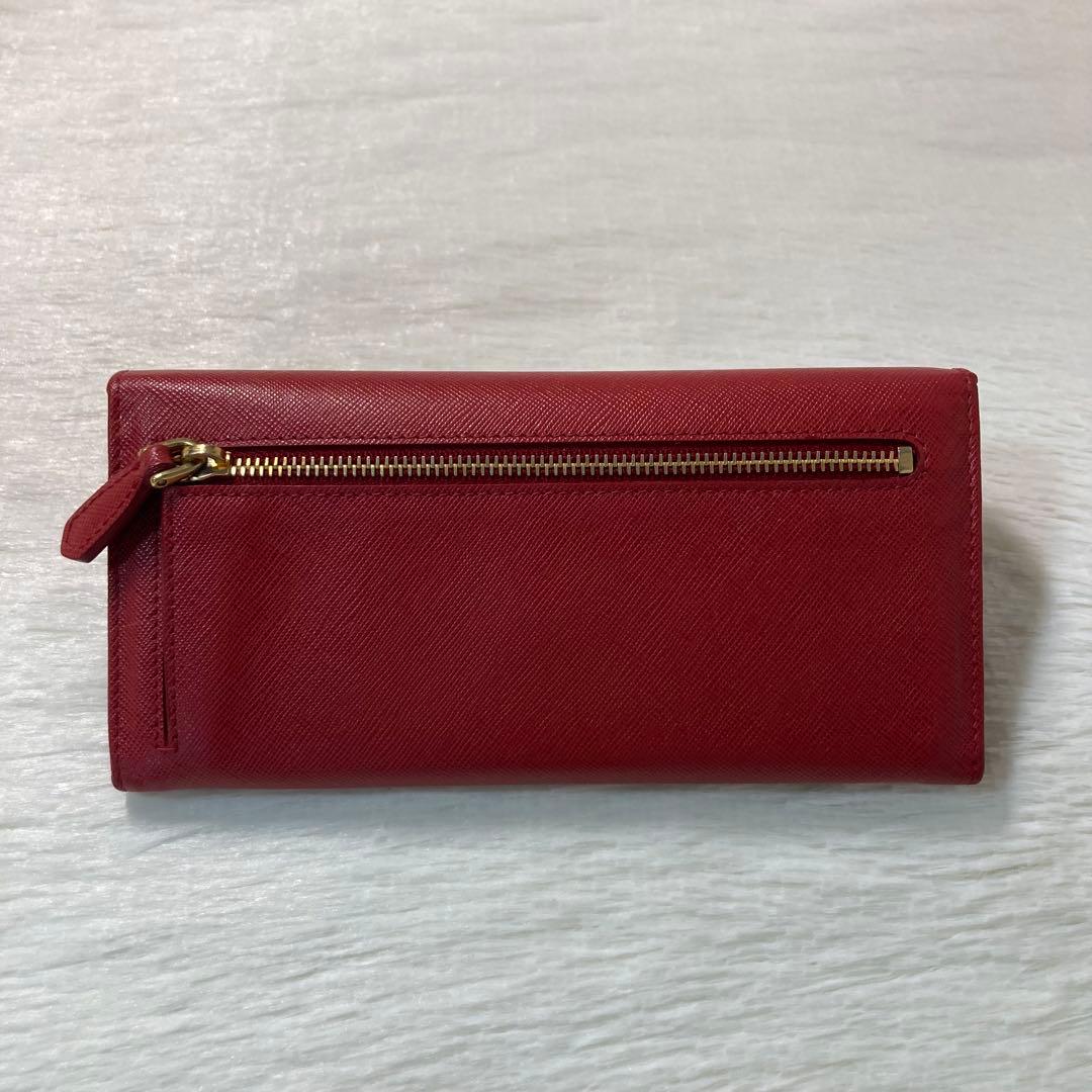 早い者勝ち　極美品　PRADA プラダ　二つ折り　長財布　赤　サフィアーノ