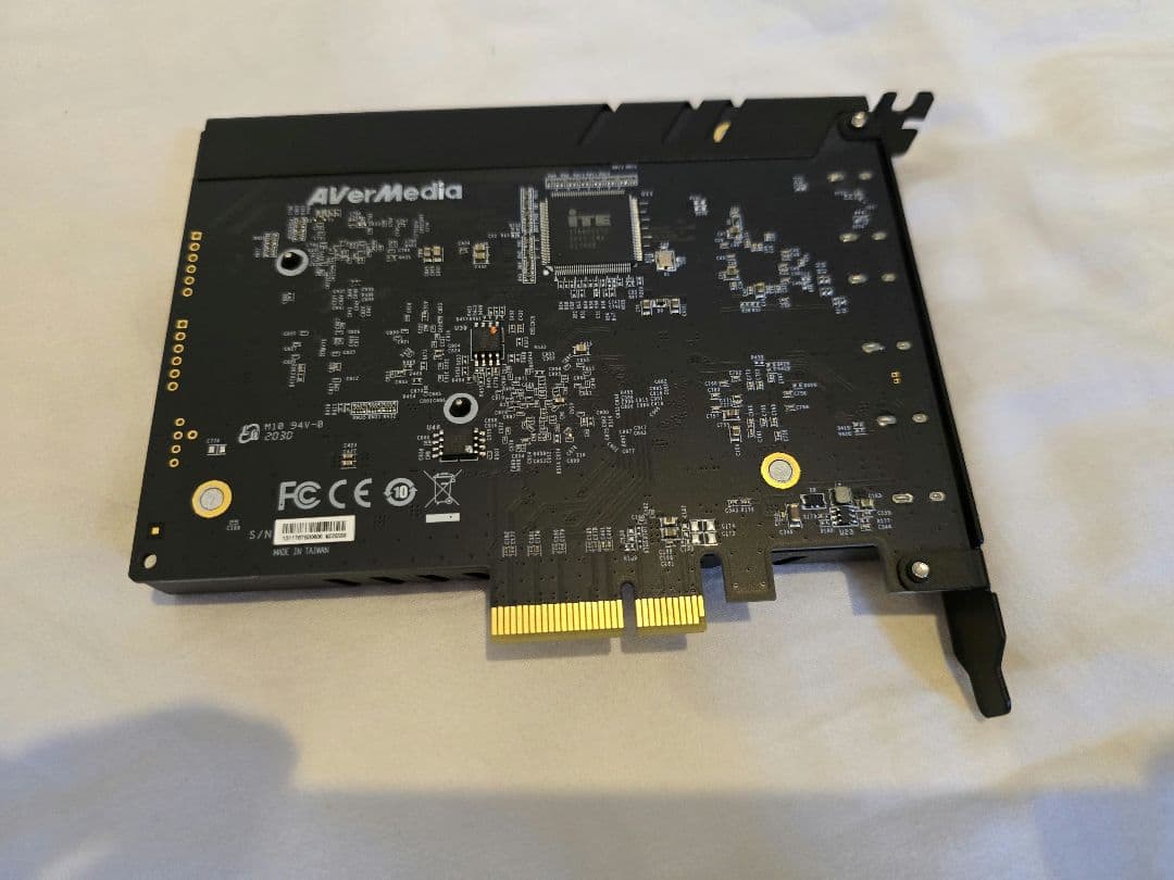 AverMedia Live Gamer Duo キャプチャーボード