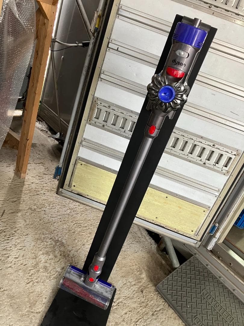 ダイソン 掃除機 コードレスクリーナー V8