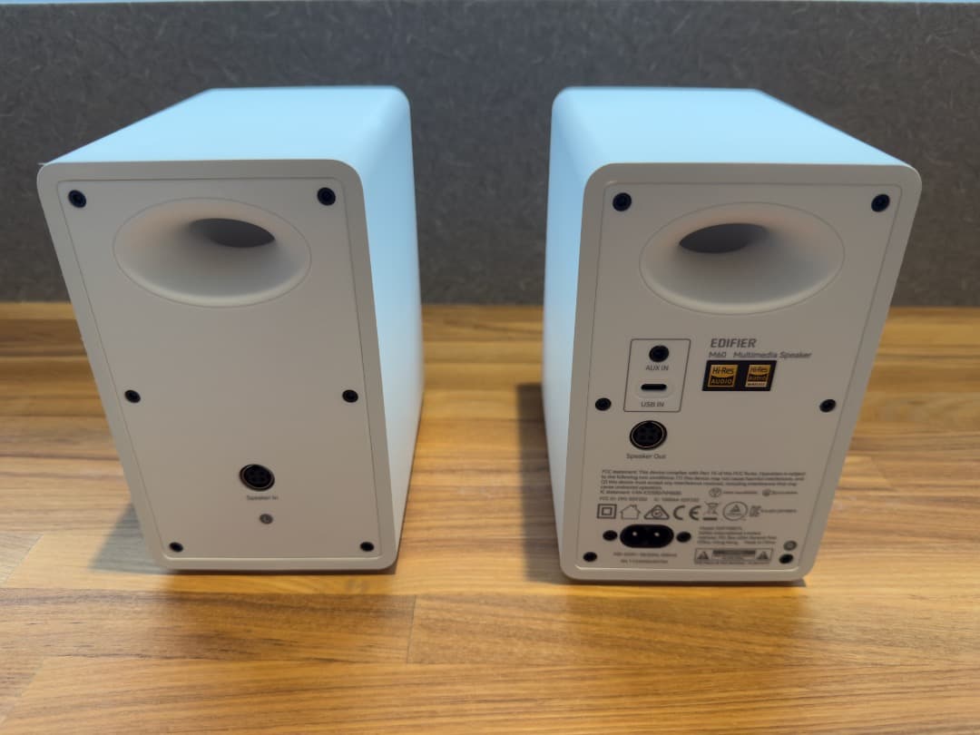 Edifier M60 マルチメディアスピーカー