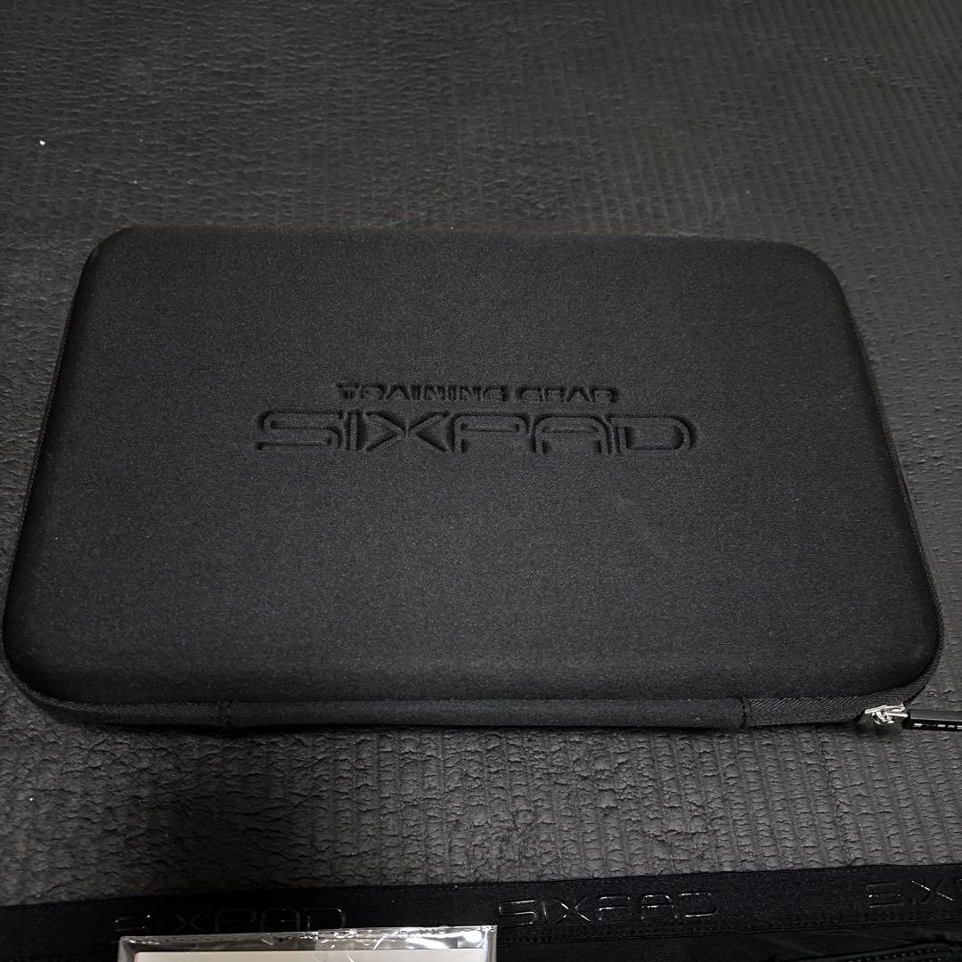 最終値引き★シックスパッド★　パワースーツ　コアベルトM