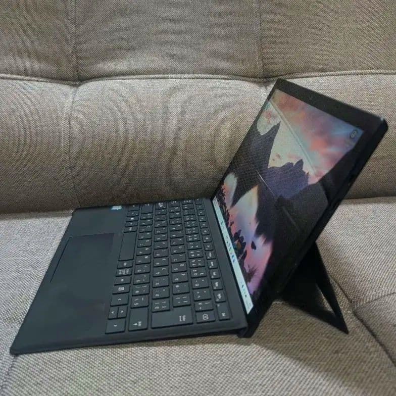 Surface Pro 7 i5 8GB 256GBタイプカバー付き s