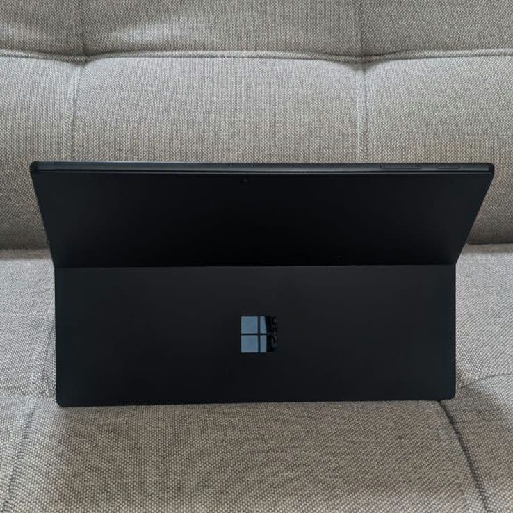 Surface Pro 7 i5 8GB 256GBタイプカバー付き s