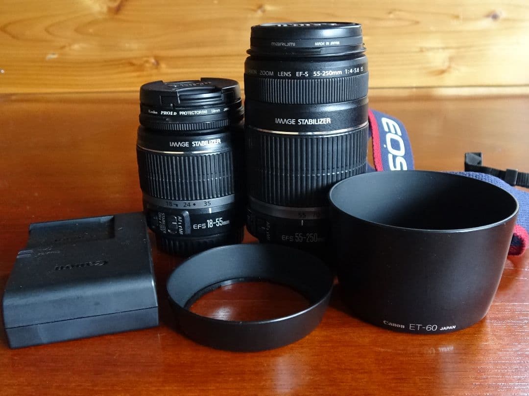 Canon EOS Kiss X10iダブルズームセット おまけ付き