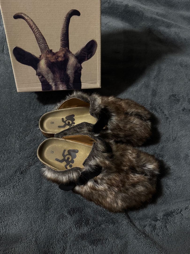 本日限定セール‼️WORSTCARSE ファーサンダル