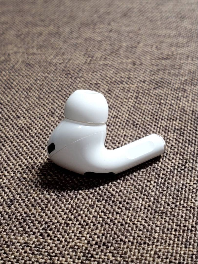 右耳 Apple AirPods Pro 第2世代 正規品 片耳619