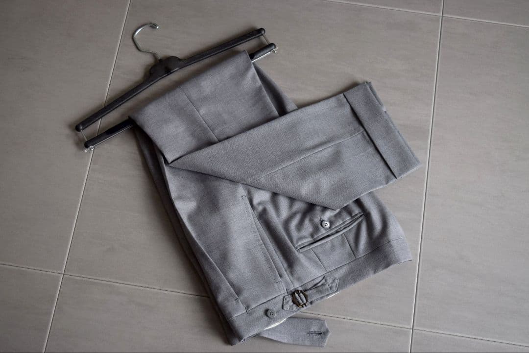 Luigi solito スラックス sartoria solito ソリート