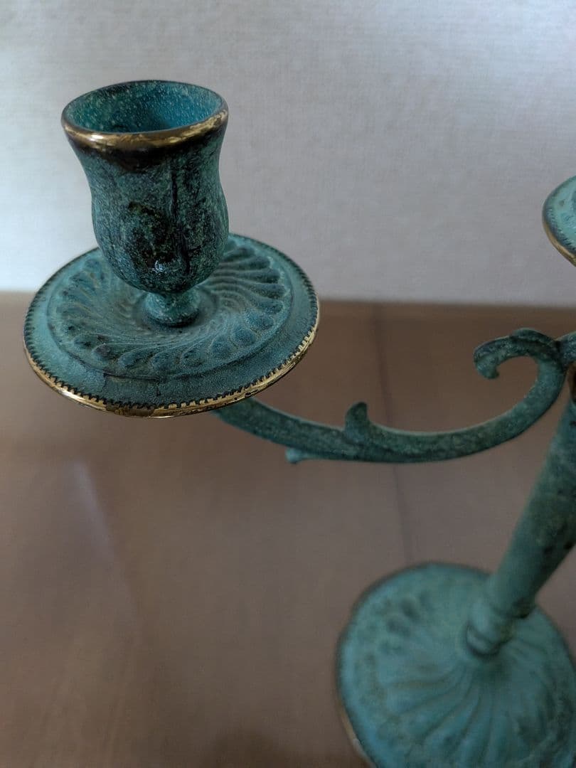 燭台　青銅色 3本アーム 　キャンドルホルダー　イタリアで購入　アンティーク雑貨