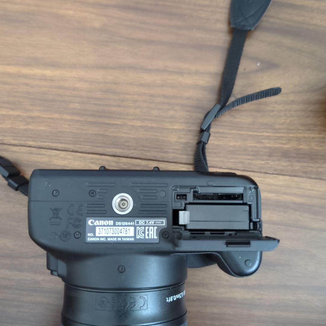 Canon EOS Kiss X7　ダブルズームキット